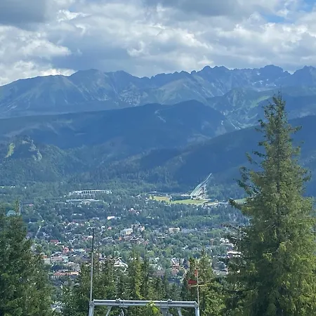 Goralski Cudna Izba 度假居 *